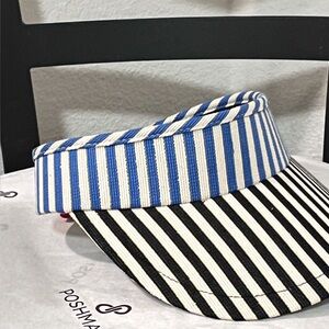 LELE SADOUGHI NWT AUTHENTIC AMERICANA STRIPE BLUE; JET & RED BOW TIE VISOR.